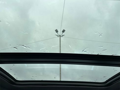 New 2026 Chevrolet Equinox EV LT image 20