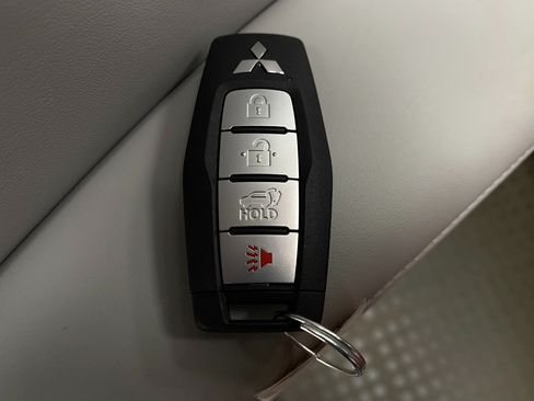 New 2026 Mitsubishi Outlander SE AWD/4WD image 34