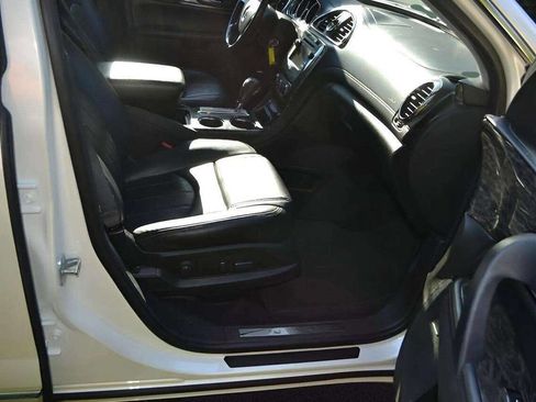 Used 2014 Buick Enclave Premium w/ Trailering Provision Package image 30