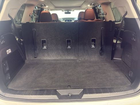 Used 2020 Subaru Ascent Touring image 32