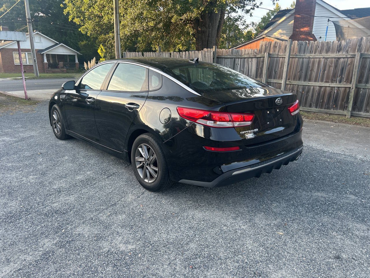 Used 2020 Kia Optima LX FWD image 4