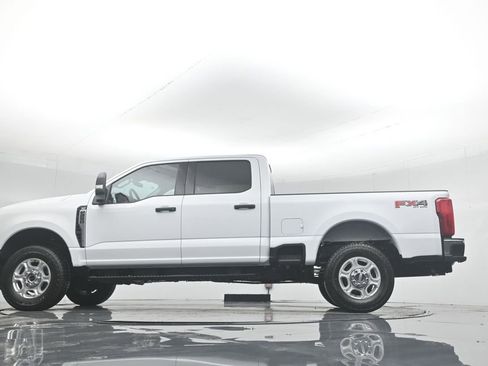 New 2026 Ford F250 XLT w/ FX4 Off-Road Package image 56