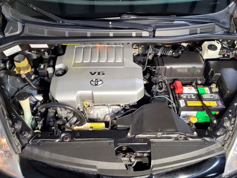 Used 2008 Toyota Sienna XLE image 46