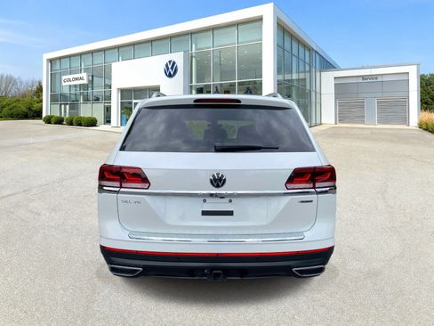 Certified 2023 Volkswagen Atlas SEL AWD/4WD image 4