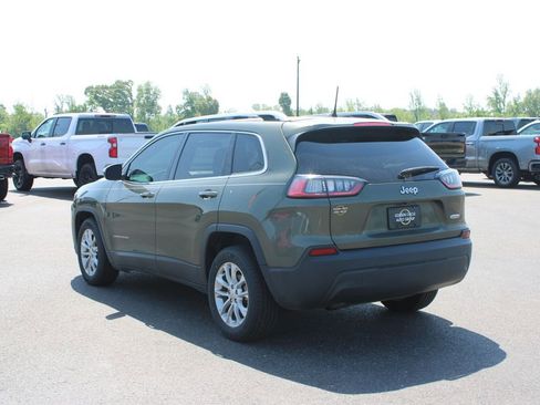 Used 2019 Jeep Cherokee Latitude w/ Popular Appearance Group image 7