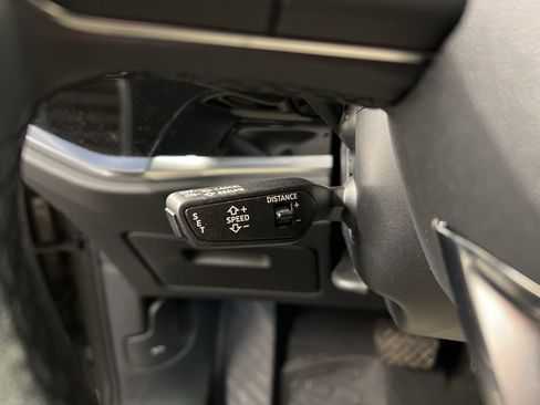 Used 2022 Audi Q3 2.0T Premium Plus w/ Premium Plus Package image 19