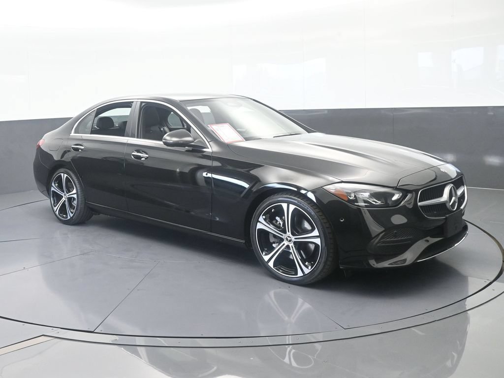 Used 2025 Mercedes-Benz C 300 Sedan image 8