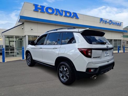 Used 2023 Honda Passport TrailSport image 7