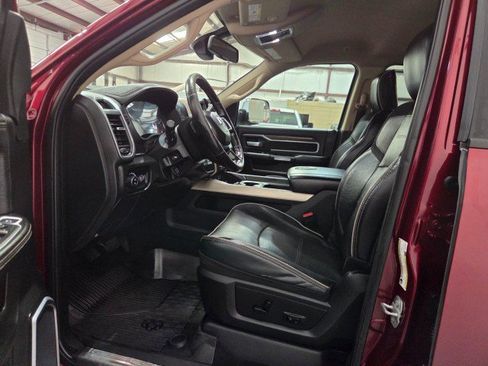 Used 2019 RAM 3500 Laramie AWD/4WD image 6