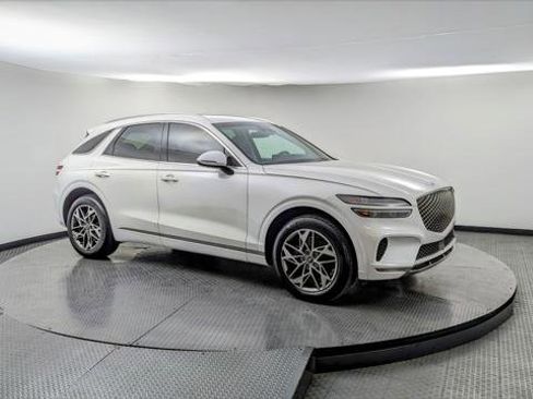 Used 2022 Genesis GV70 2.5T w/ Select Package image 9