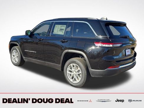 New 2026 Jeep Grand Cherokee Laredo X AWD/4WD image 3
