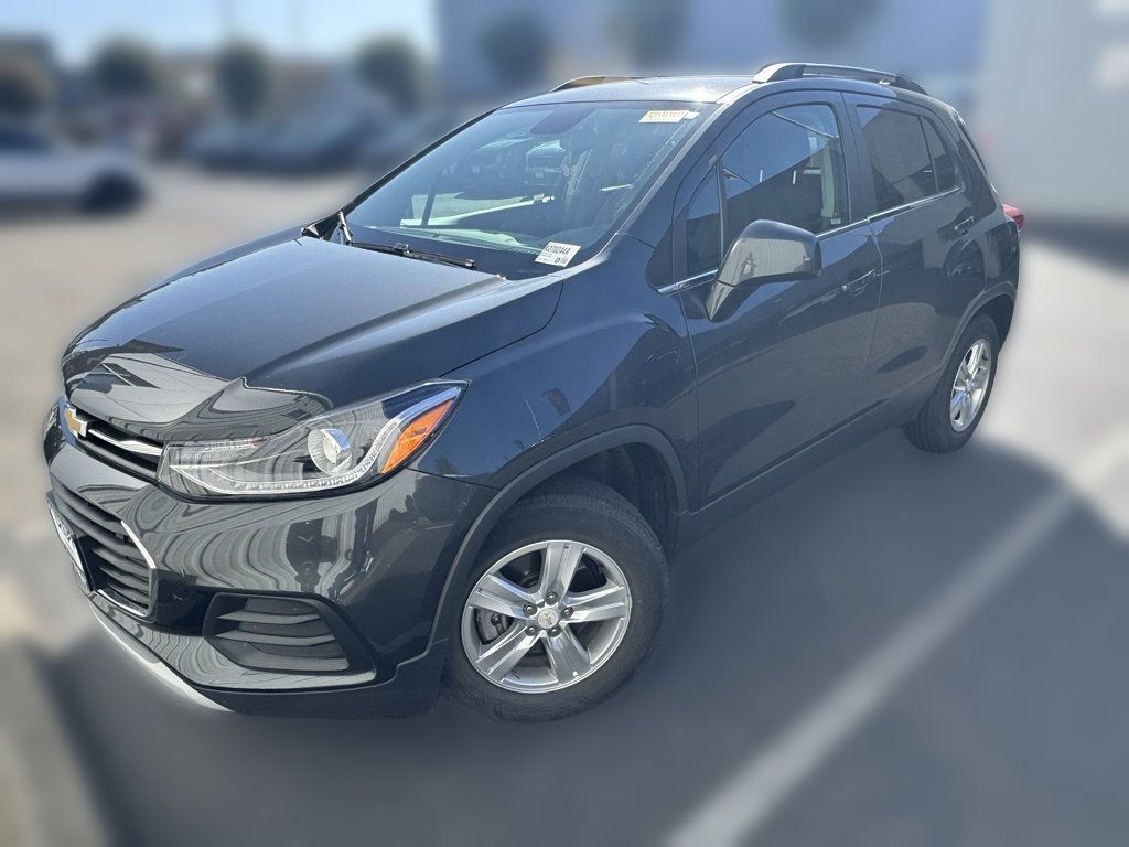 Used 2018 Chevrolet Trax LT AWD/4WD image 2