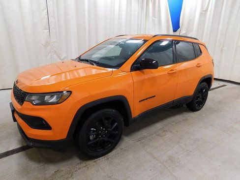 New 2026 Jeep Compass Latitude image 15