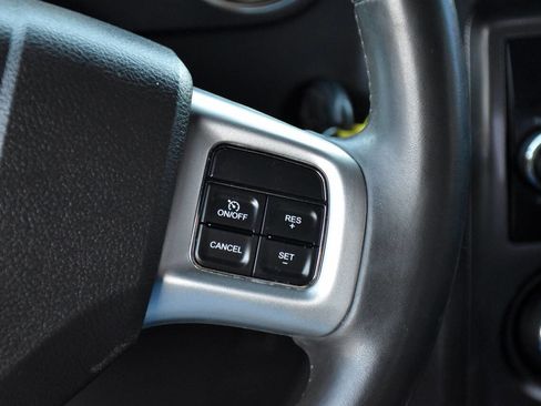 Used 2013 Dodge Challenger SXT w/ Sound Group image 19