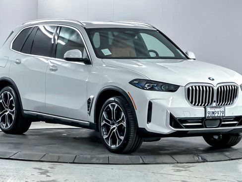 Used 2026 BMW X5 xDrive40i image 9