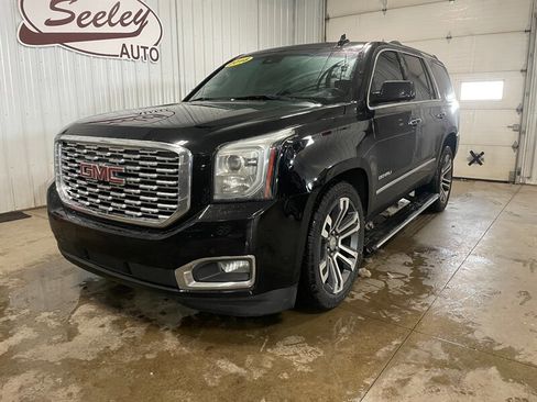 Used 2018 GMC Yukon Denali w/ Denali Ultimate Package image 2