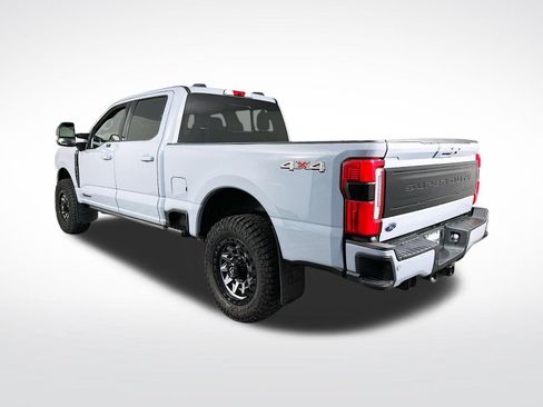 Used 2025 Ford F350 Platinum AWD/4WD image 6