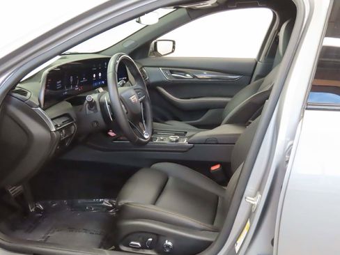Used 2025 Cadillac CT5 Sport image 15