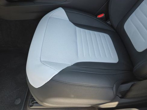 New 2025 Land Rover Range Rover Sport SV Edition Two image 29