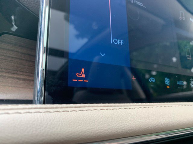 Certified 2024 Lincoln Corsair Grand Touring AWD/4WD image 24