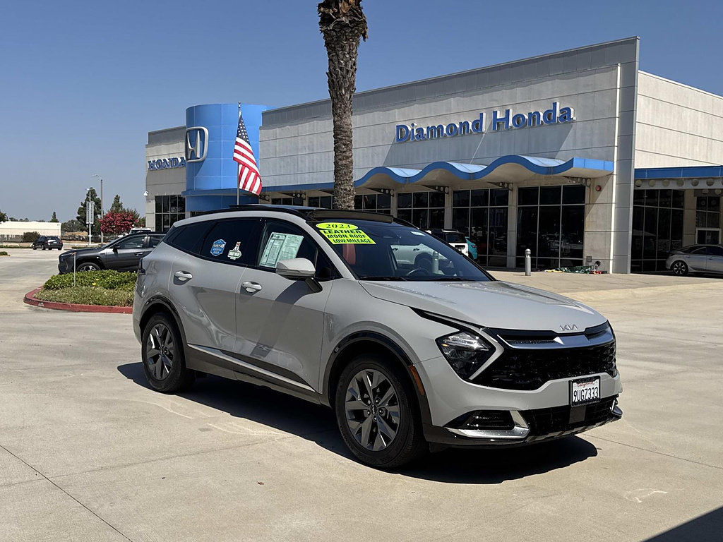Used 2023 Kia Sportage SX FWD image 2