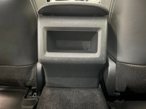 Used 2024 Toyota Camry SE AWD/4WD image 16