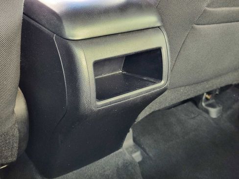 Used 2015 Toyota Camry LE image 29