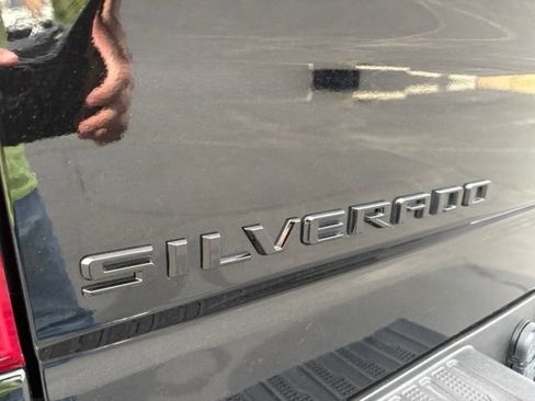 Certified 2024 Chevrolet Silverado 1500 RST w/ Z71 Off-Road Package AWD/4WD image 7