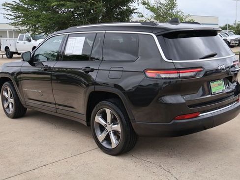 Used 2022 Jeep Grand Cherokee L Limited RWD image 4