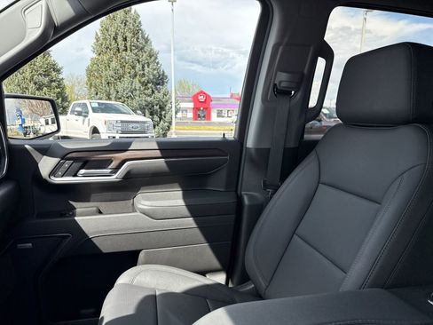New 2026 GMC Sierra 1500 SLT AWD/4WD image 15