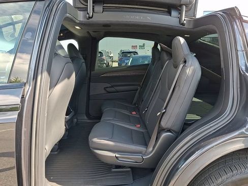 Used 2024 Tesla Model X AWD/4WD image 10