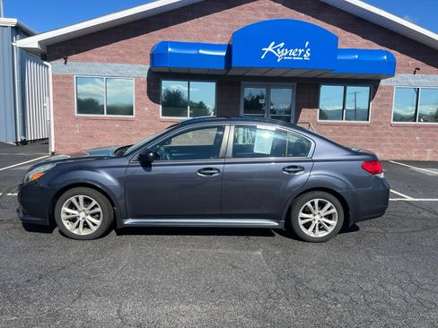 Used 2014 Subaru Legacy 2.5i w/ Alloy Wheel Package AWD/4WD image 3