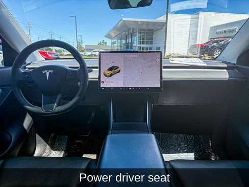 Used 2021 Tesla Model Y Long Range AWD/4WD image 13