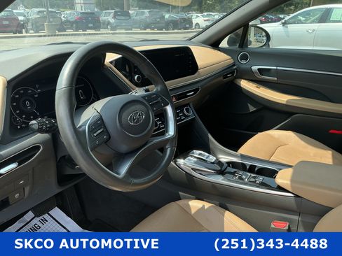 Used 2023 Hyundai Sonata Limited w/ Preferred Accessory Package FWD image 20