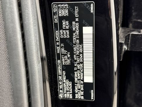 Used 2022 Volvo XC90 T6 Inscription w/ Climate Package image 11