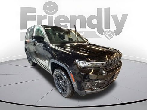New 2025 Jeep Grand Cherokee L Laredo w/ Luxury Tech Group I AWD/4WD image 1