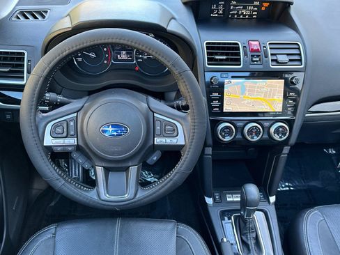 Used 2018 Subaru Forester 2.5i Touring AWD/4WD image 13