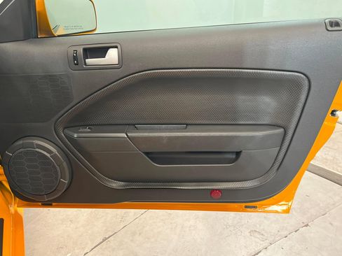 Used 2008 Ford Mustang GT Premium image 19