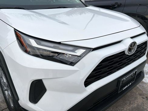 Used 2025 Toyota RAV4 XLE image 4