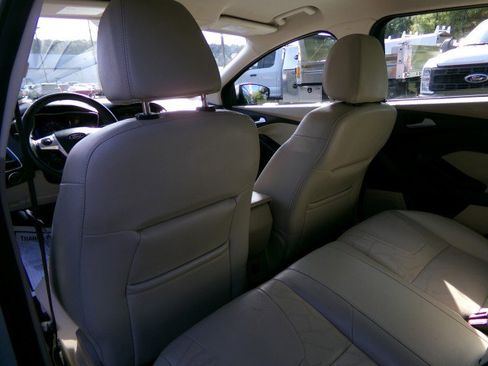 Used 2013 Ford Focus Electric Hatchback image 18