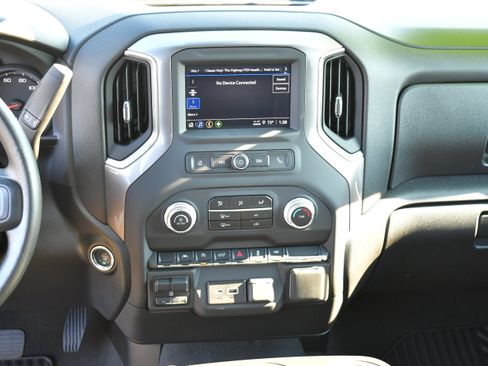 Used 2026 GMC Sierra 1500 Pro w/ Graphite Edition image 16