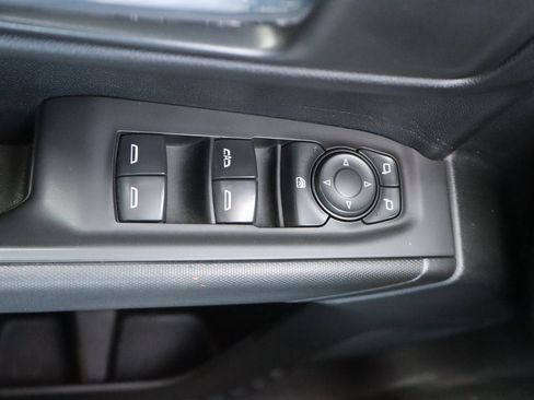 Used 2021 Chevrolet Silverado 1500 Custom image 18