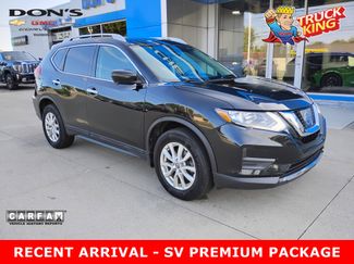 Used 2017 Nissan Rogue SV w/ Sun & Sound Touring Package image 1