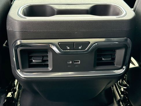 New 2026 GMC Sierra 1500 Denali AWD/4WD image 33