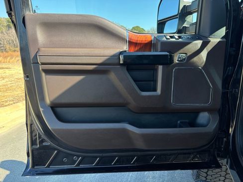 Used 2020 Ford F350 King Ranch w/ King Ranch Ultimate Package image 20