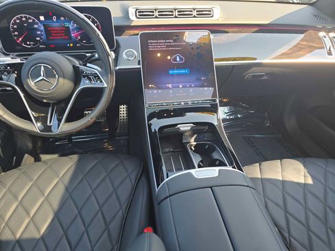 Used 2024 Mercedes-Benz S 580 4MATIC Sedan image 35