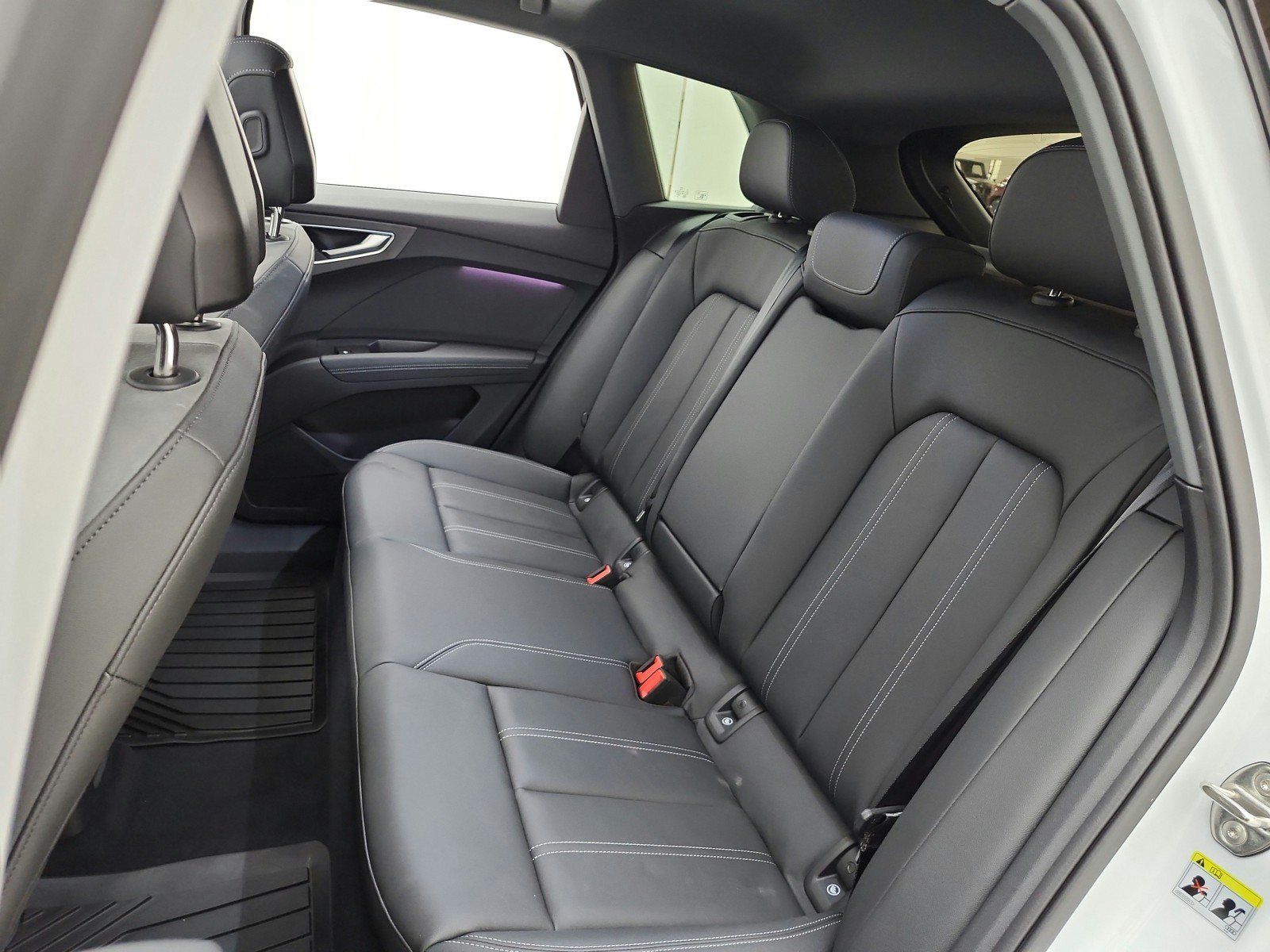 Used 2024 Audi Q4 e-tron Premium Plus w/ Premium Plus AWD/4WD image 16