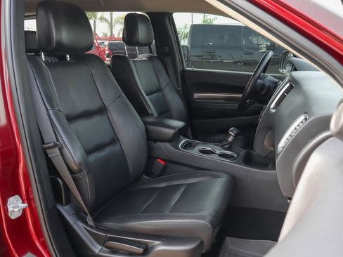 Used 2019 Dodge Durango SXT image 34