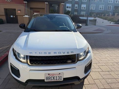 Used 2017 Land Rover Range Rover Evoque SE Premium AWD/4WD image 37