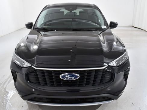 Used 2023 Ford Escape Active w/ Tech Pack #2 image 3